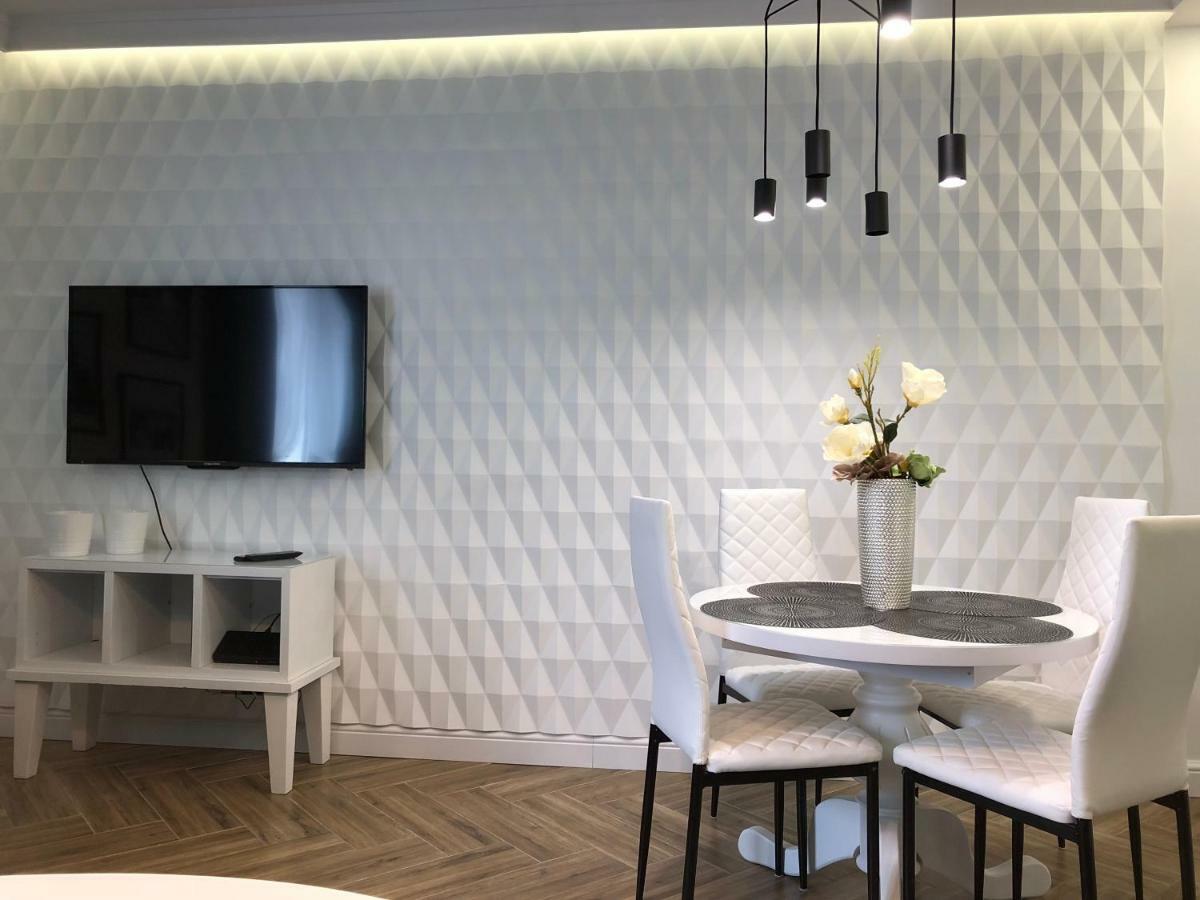 קילצה Family & Business Sauna Apartments Paderewskiego Sienkiewicza No2 Centrum Downtown - 2 Bedroom With Private Sauna, Bath With Hydromassage, Parking מראה חיצוני תמונה